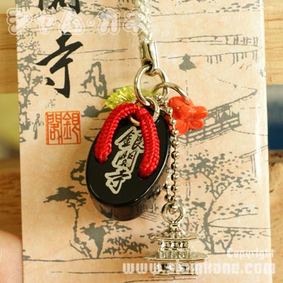 เครื่องรางญี่ปุ่น รองเท้าดำนำโชค วัดกินคะคุจิ - Image 2