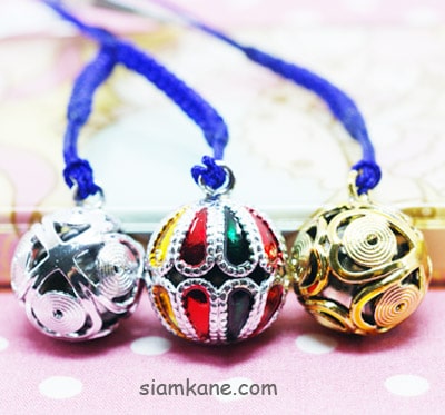 กระพรวนขอพร S ลาย2