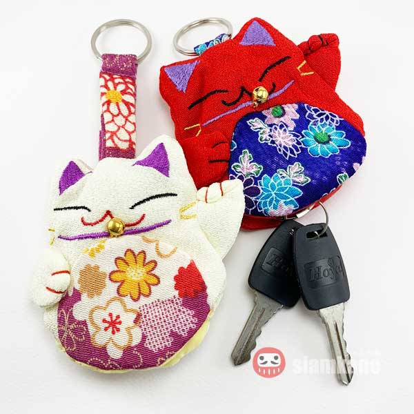 neko-key-holder-use