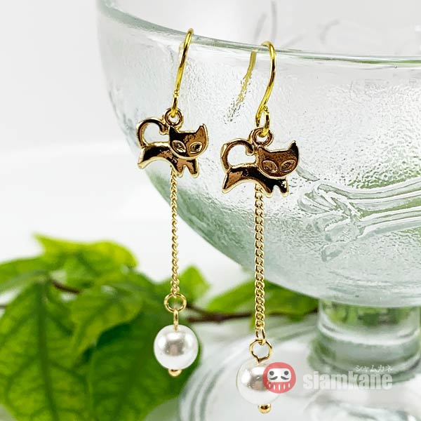 Neko Rabbit Earring