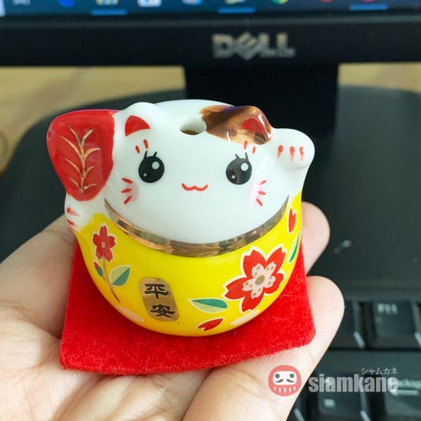 แมวกวักเซรามิคWH4 กวัก2มือ ชมพูดอกไม้ use