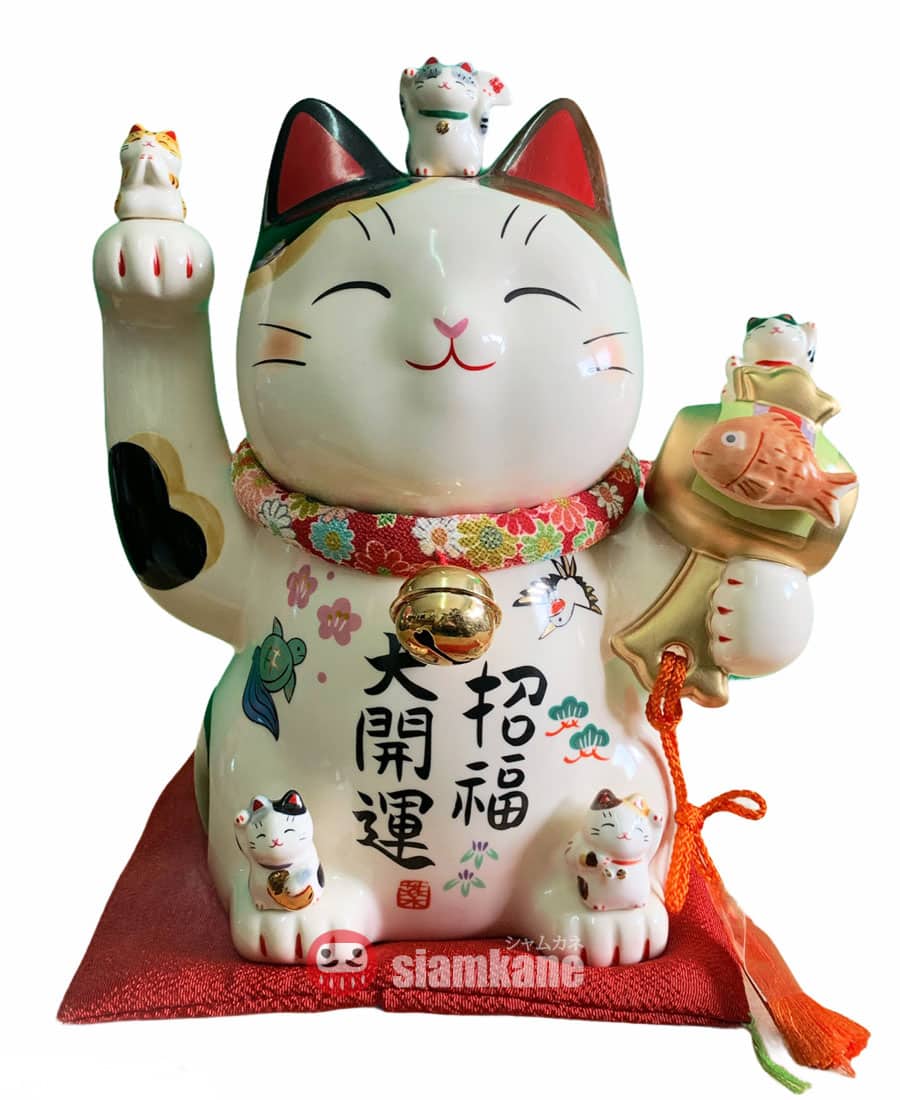 Shiawase 7454 แมวกวักนำโชค ถือค้อน สูง 23cm เครื่องรางญี่ปุ่น